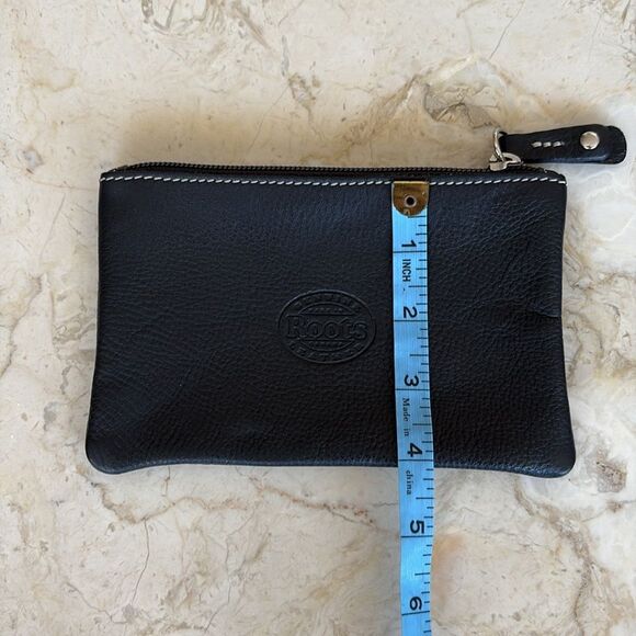 Roots Leather Zippered Pouch - Picture 7 of 7